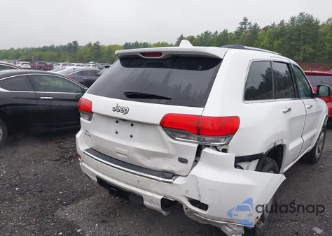 2015 Jeep Grand Cherokee Overland z USA, uszkodzony, nr VIN 1C4RJFCG3FC174247